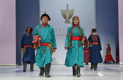 這么華麗的蒙古族服飾,讓你一次看個(gè)夠